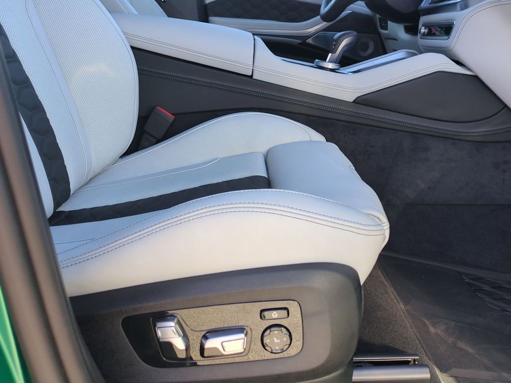 Thumbnail: 2026 BMW X5 - 33