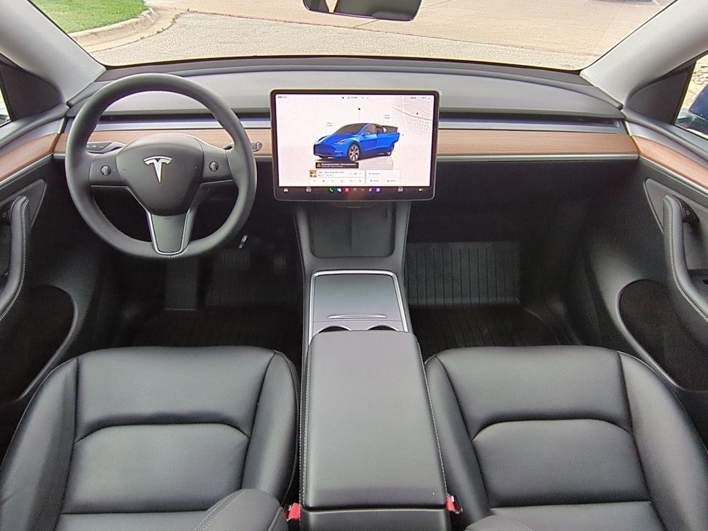 2024 Tesla Model Y Long Range 9