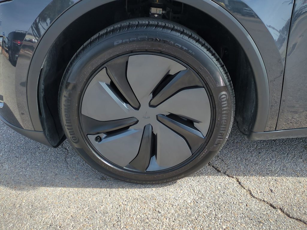 Thumbnail: 2026 Tesla Model Y - 7