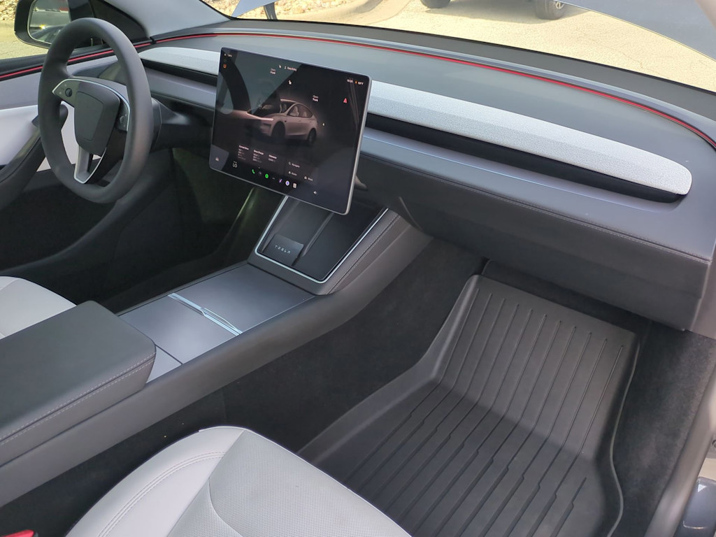 Thumbnail: 2026 Tesla Model Y - 8