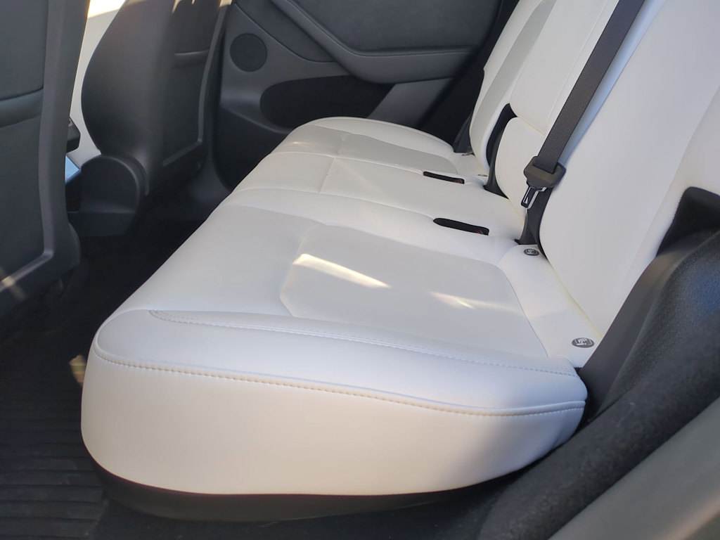 Thumbnail: 2023 Tesla Model Y - 10