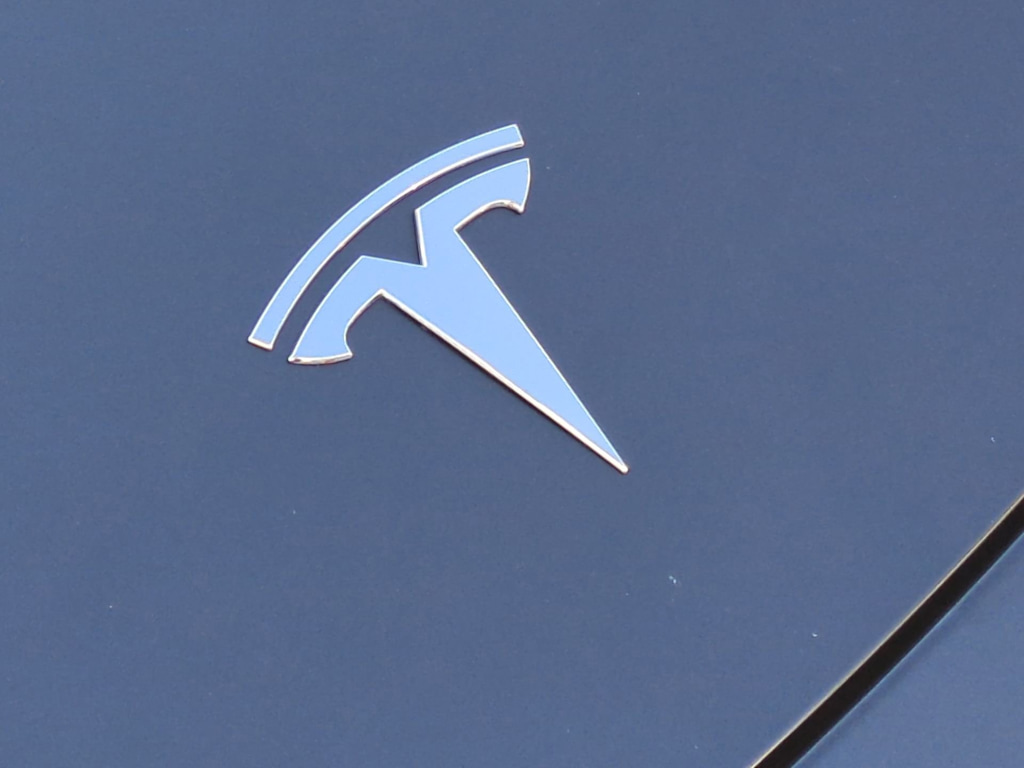 Thumbnail: 2023 Tesla Model Y - 6