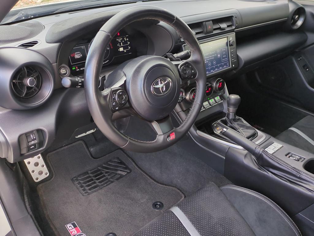 2022 Toyota GR86 Premium 2