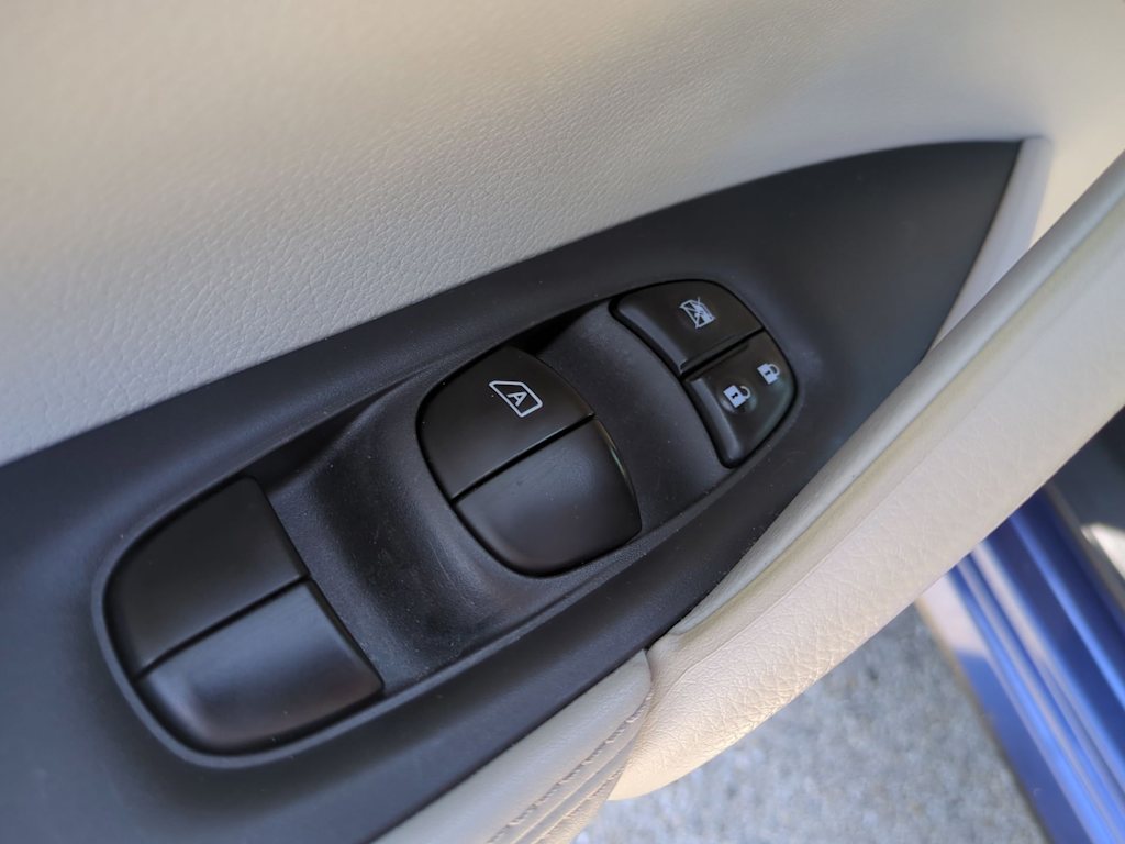 2018 Nissan Rogue Sport SL 30