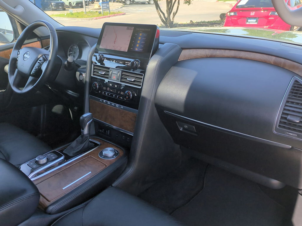 2023 Nissan Armada SL 13