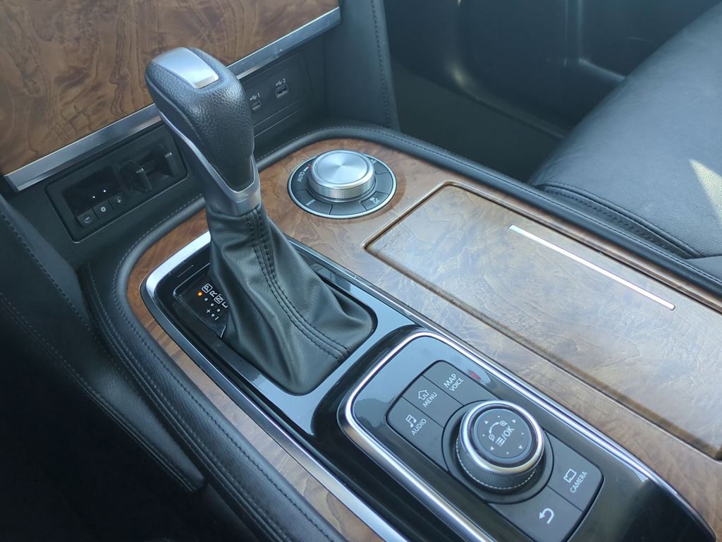2023 Nissan Armada SL 15