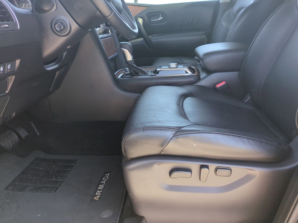2023 Nissan Armada SL 28