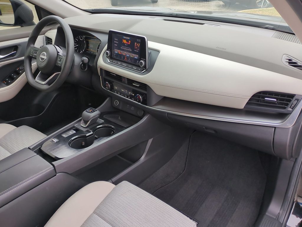 Thumbnail: 2023 Nissan Rogue - 12