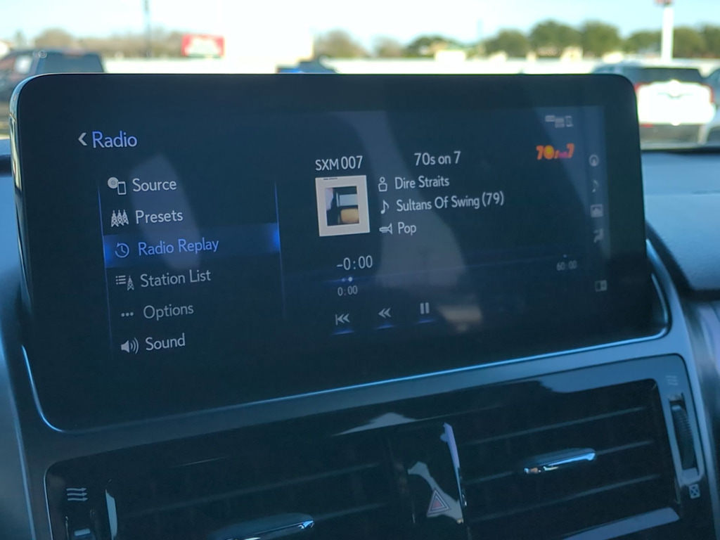 Thumbnail: 2022 Lexus GX - 15