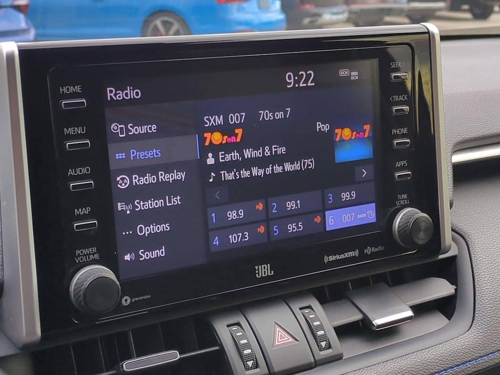 Thumbnail: 2019 Toyota RAV4 - 13