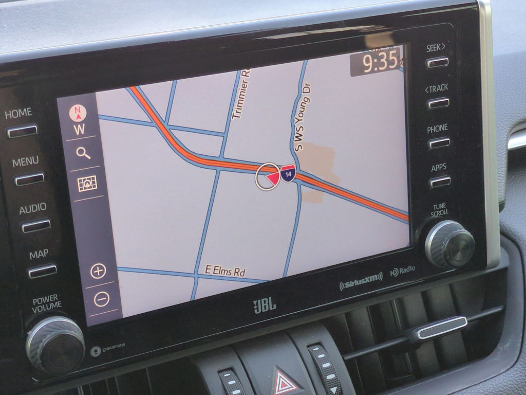 Thumbnail: 2020 Toyota RAV4 - 24