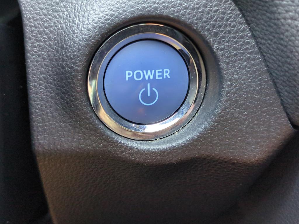 Thumbnail: 2020 Toyota RAV4 - 26