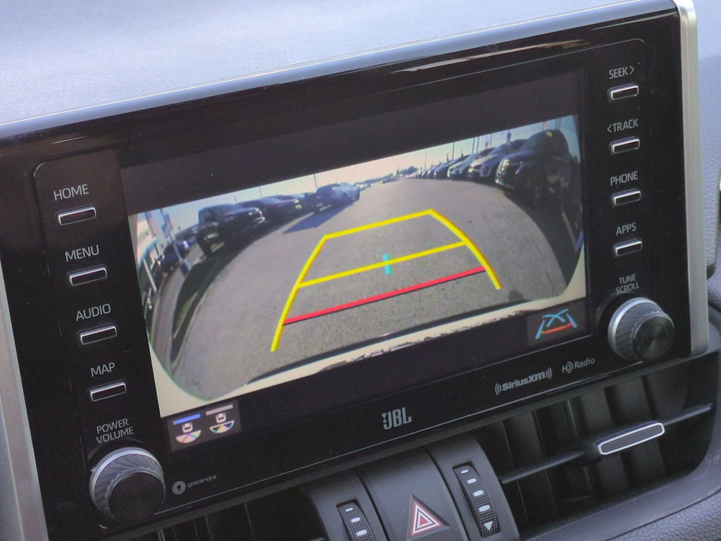 Thumbnail: 2020 Toyota RAV4 - 25