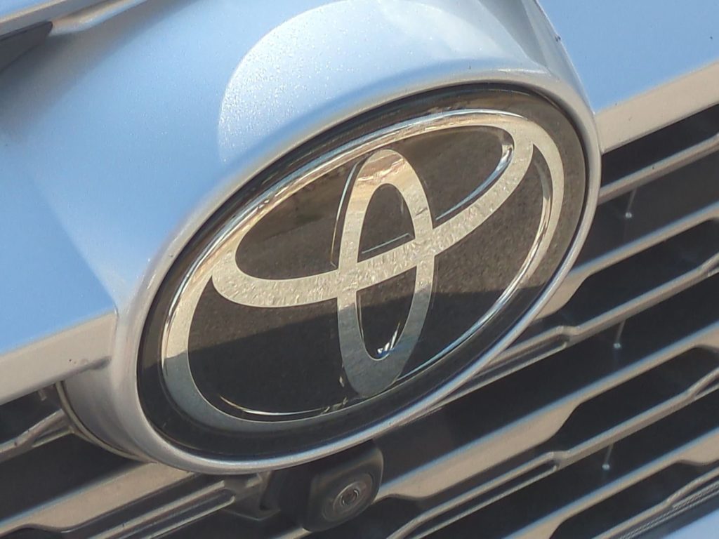 Thumbnail: 2021 Toyota RAV4 - 34