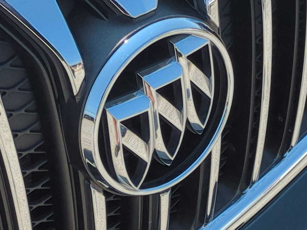 Thumbnail: 2016 Buick Encore - 8