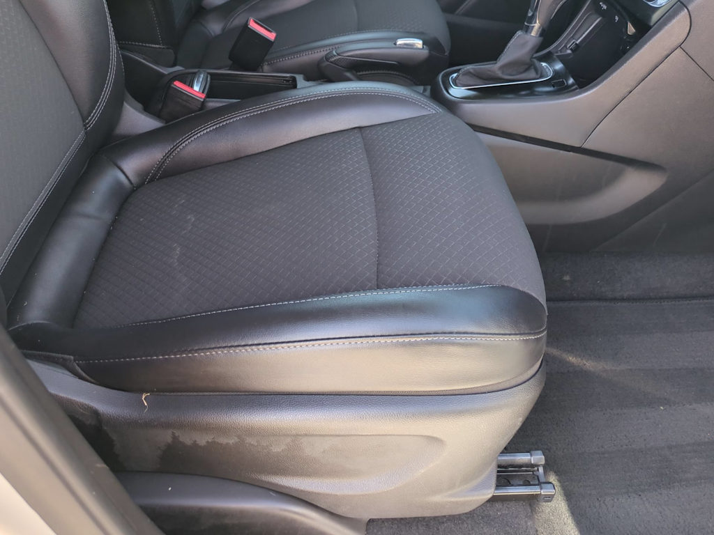 Thumbnail: 2019 Buick Encore - 31