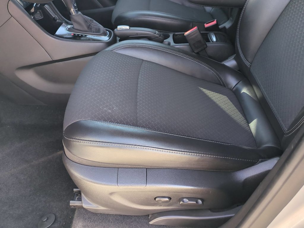 Thumbnail: 2019 Buick Encore - 27