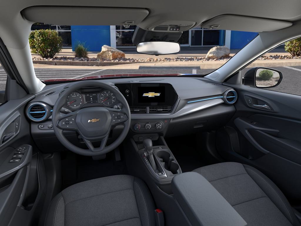 Thumbnail: 2026 Chevrolet Trax - 2