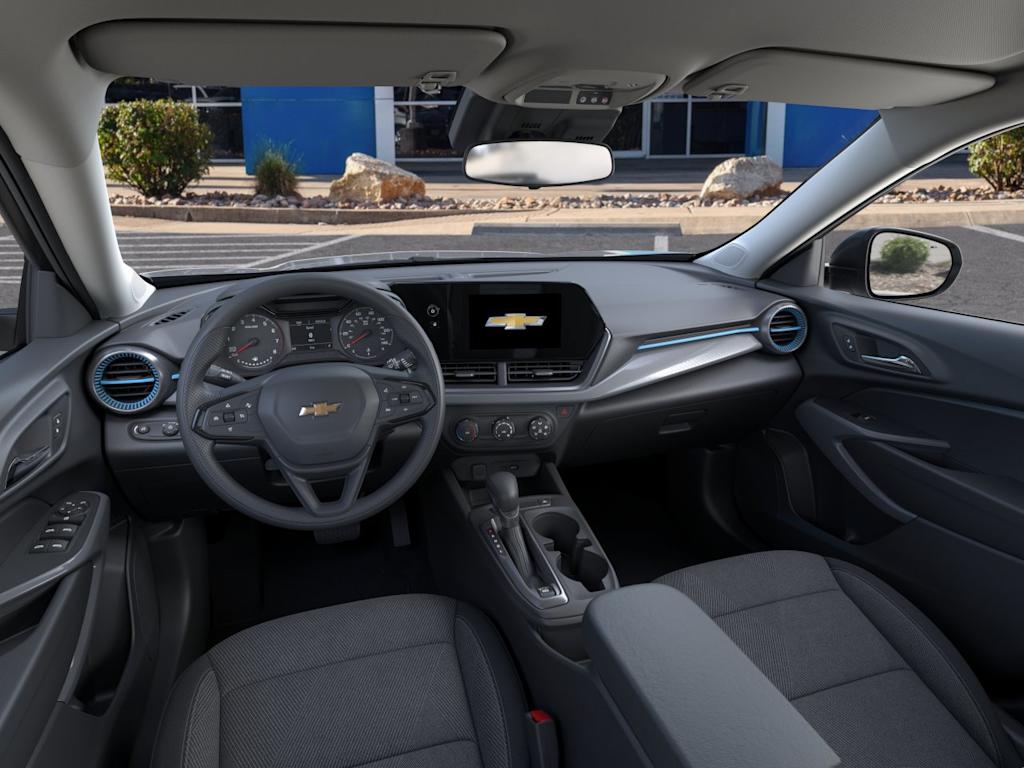 Thumbnail: 2026 Chevrolet Trax - 2