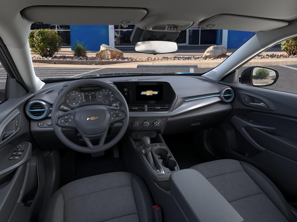 Thumbnail: 2026 Chevrolet Trax - 2