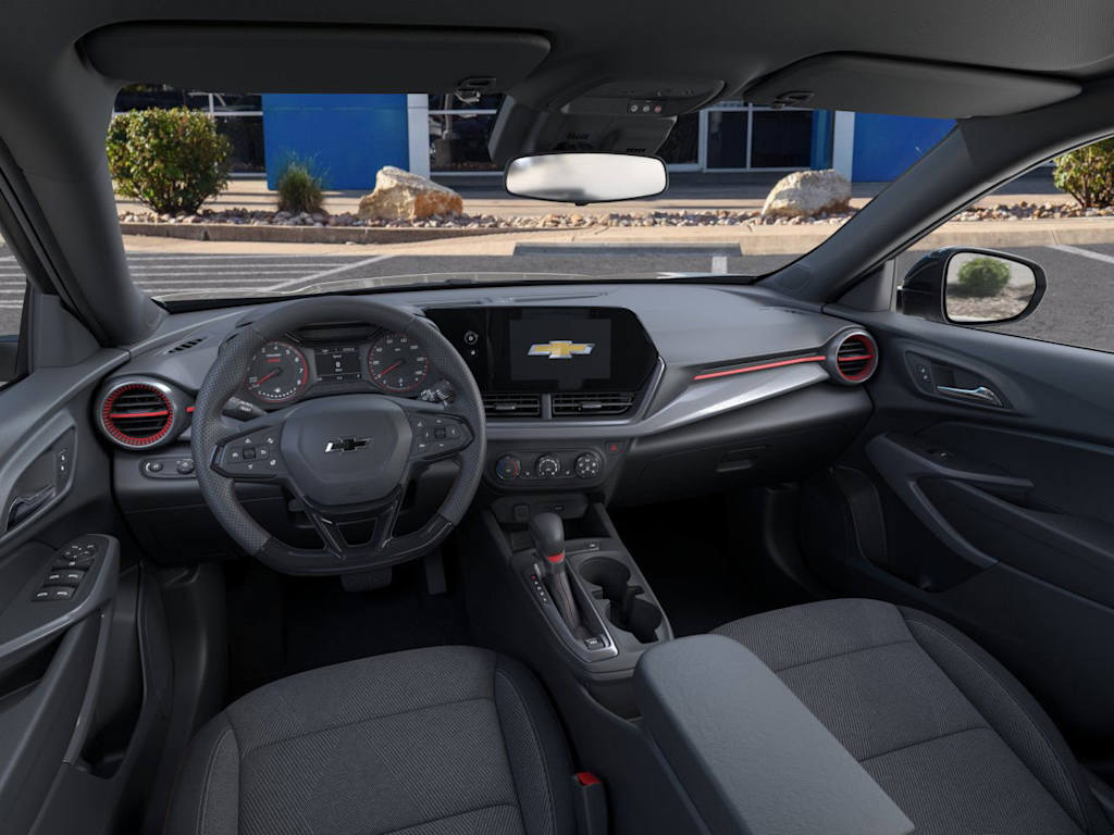 Thumbnail: 2026 Chevrolet Trax - 2