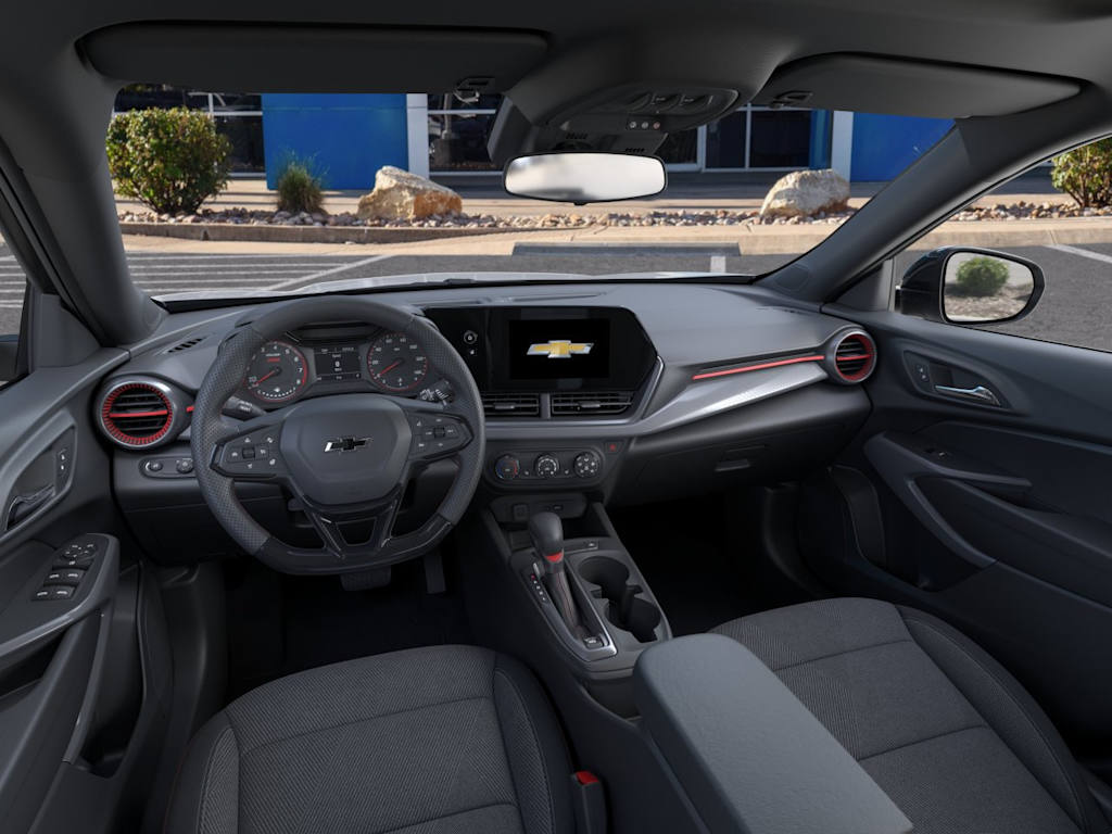Thumbnail: 2026 Chevrolet Trax - 2