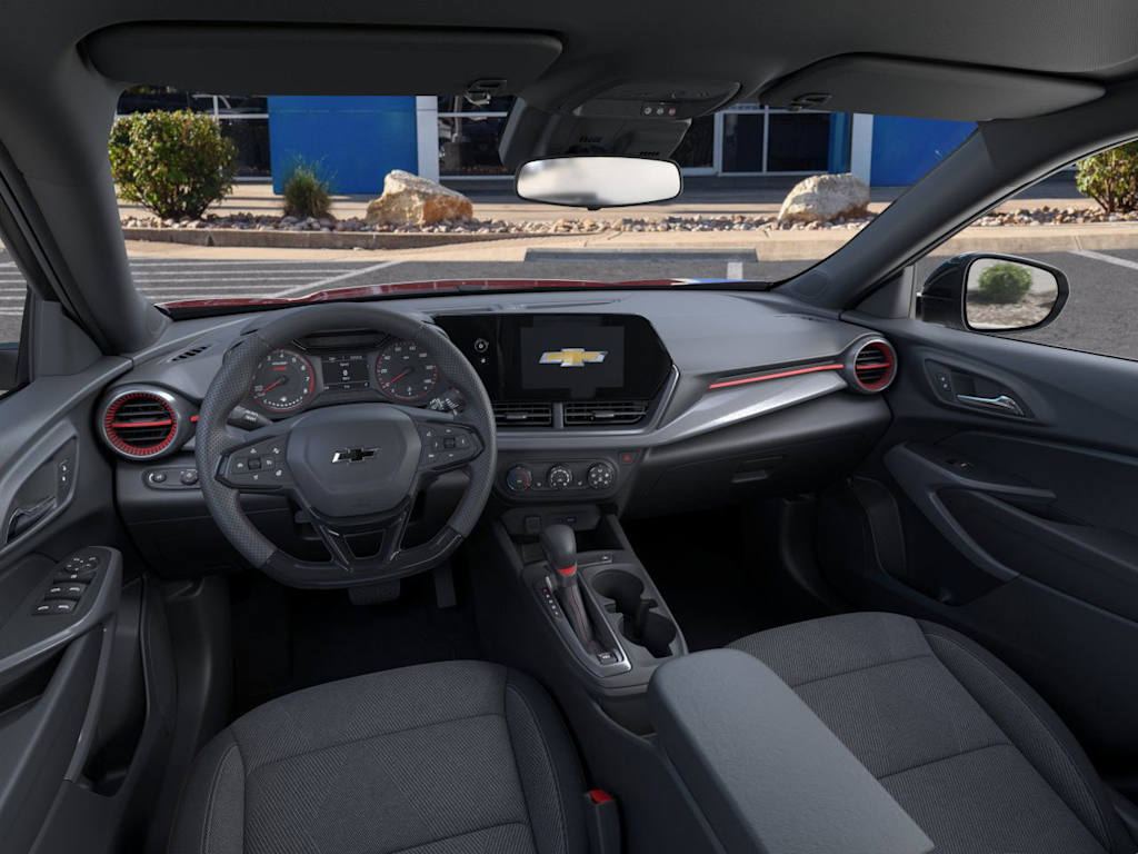 Thumbnail: 2026 Chevrolet Trax - 2