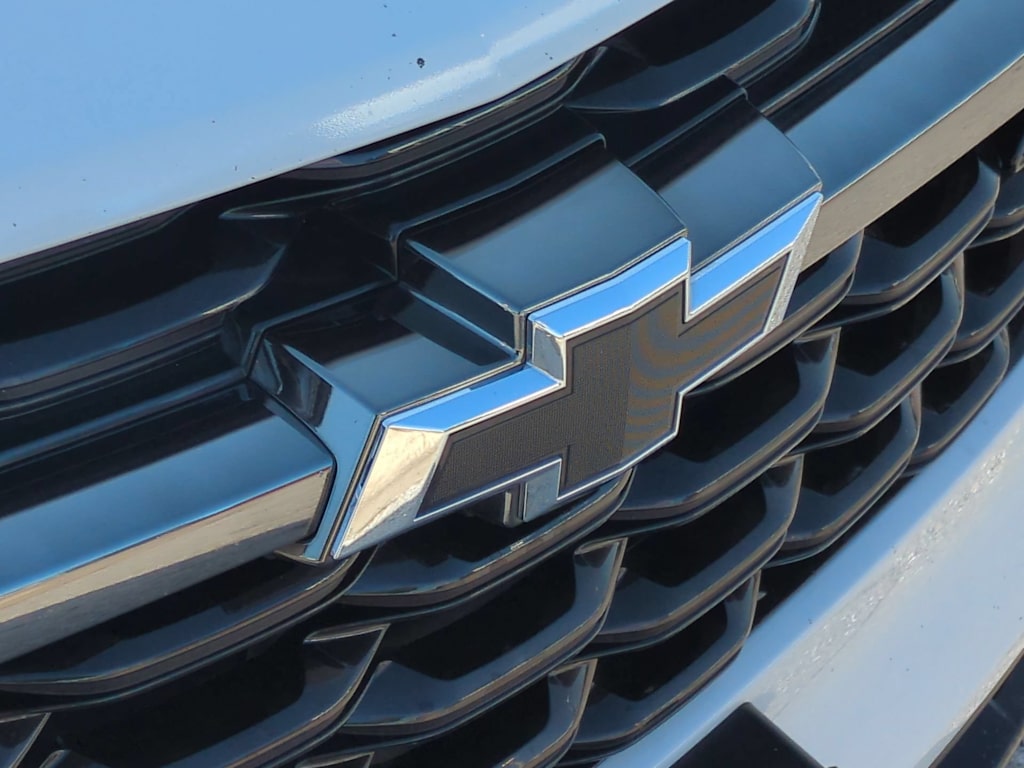 Thumbnail: 2025 Chevrolet Trax - 31
