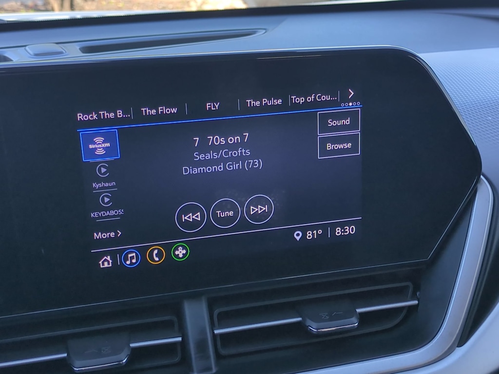 Thumbnail: 2025 Chevrolet Trax - 14