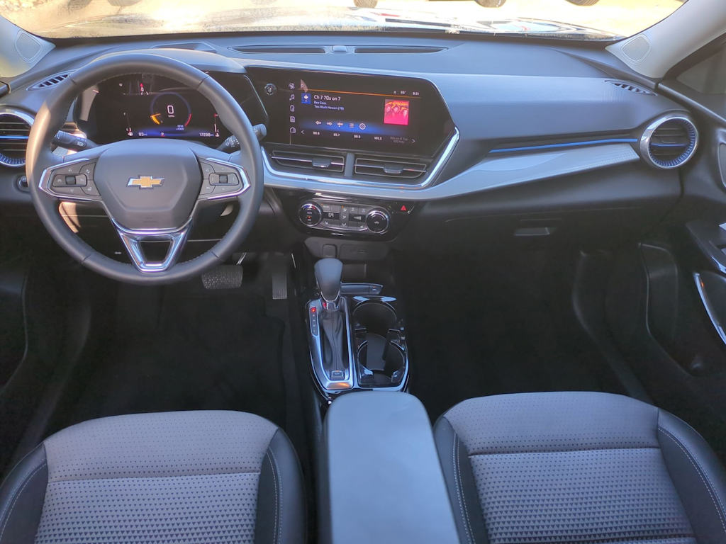 Thumbnail: 2024 Chevrolet Trax - 13