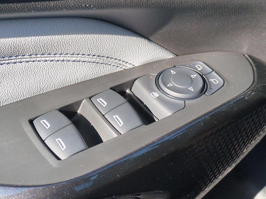 Thumbnail: 2024 Chevrolet Trax - 28