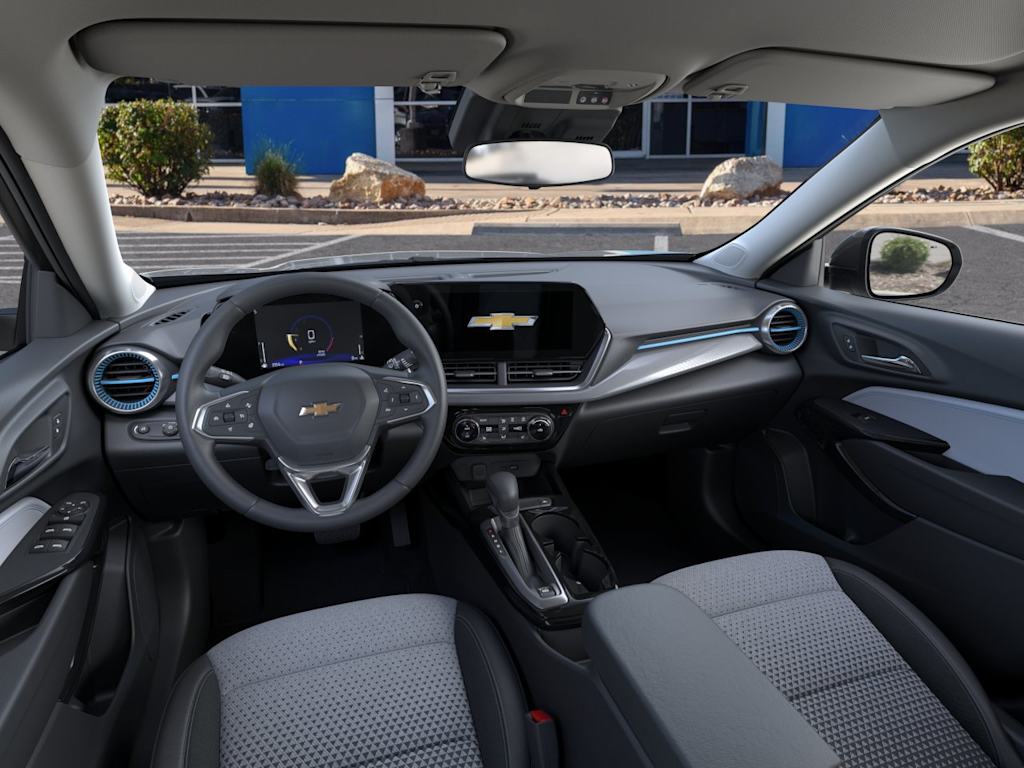 Thumbnail: 2026 Chevrolet Trax - 2