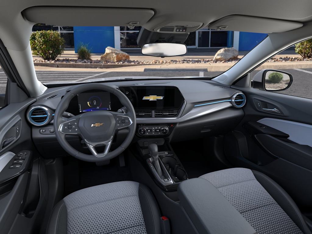 Thumbnail: 2026 Chevrolet Trax - 2