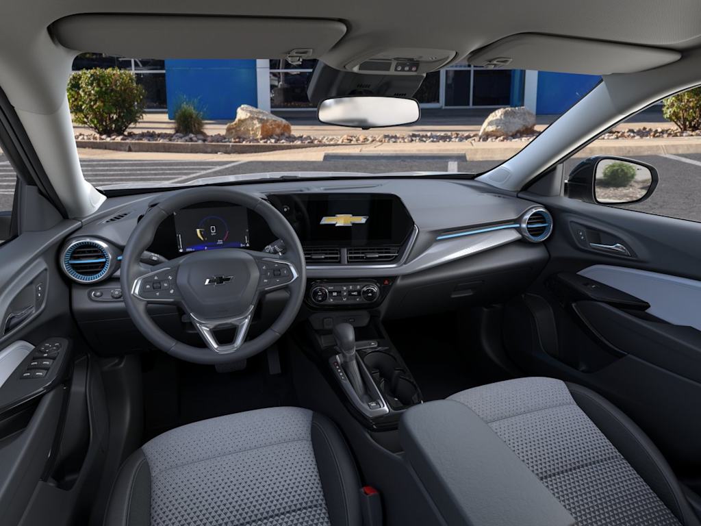 Thumbnail: 2026 Chevrolet Trax - 2