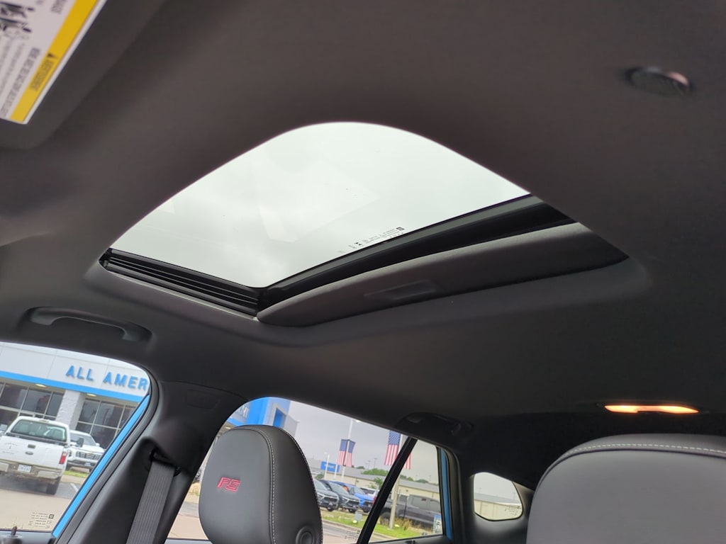 2025 Chevrolet Trax RS 27