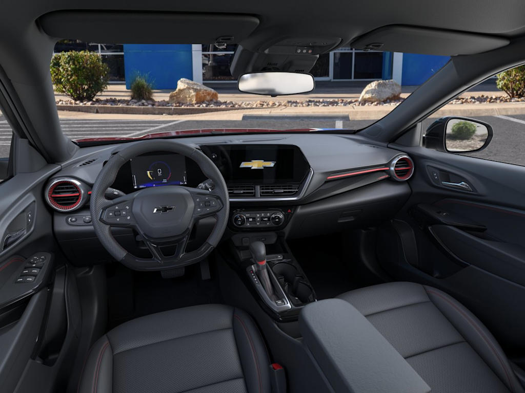 Thumbnail: 2026 Chevrolet Trax - 2