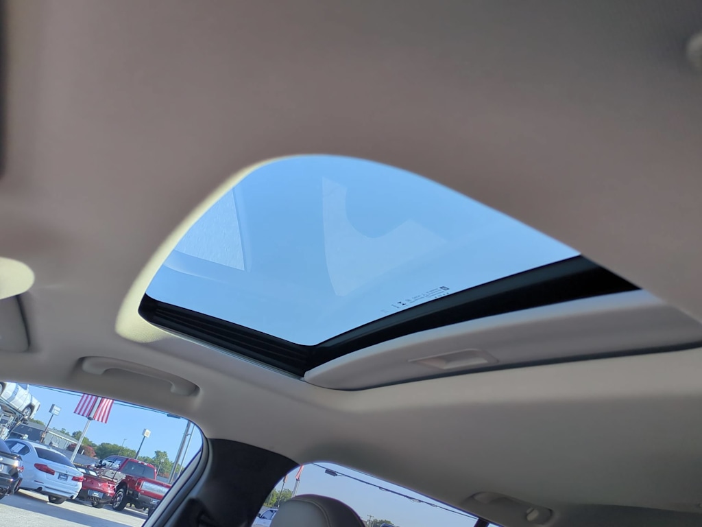 Thumbnail: 2024 Chevrolet Trax - 25