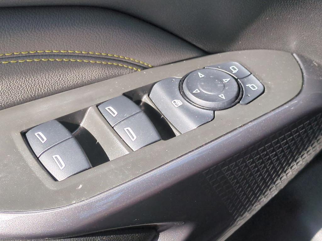Thumbnail: 2025 Chevrolet Trax - 28