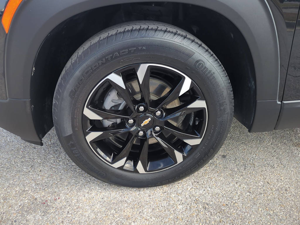 Thumbnail: 2022 Chevrolet TrailBlazer - 8