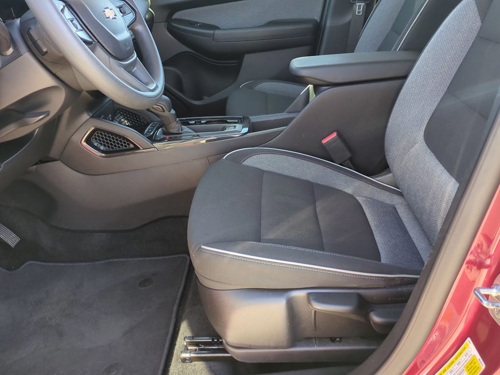 Thumbnail: 2025 Chevrolet TrailBlazer - 11