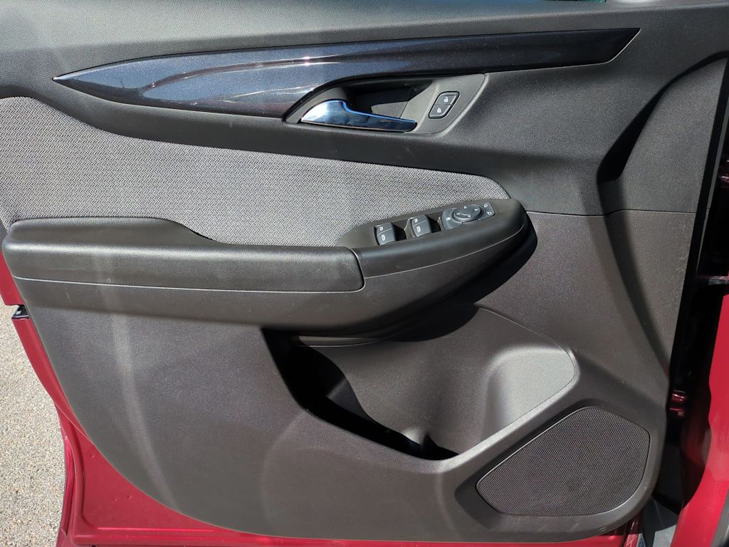 Thumbnail: 2025 Chevrolet TrailBlazer - 28