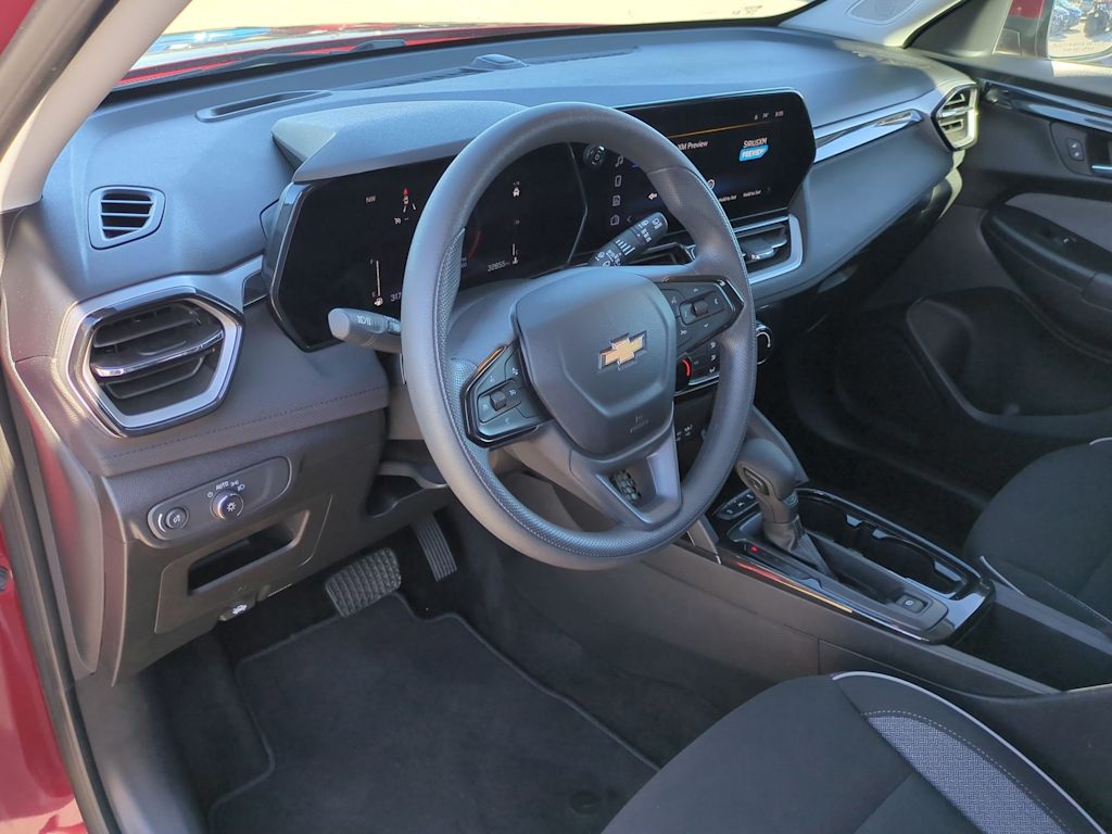 Thumbnail: 2025 Chevrolet TrailBlazer - 2