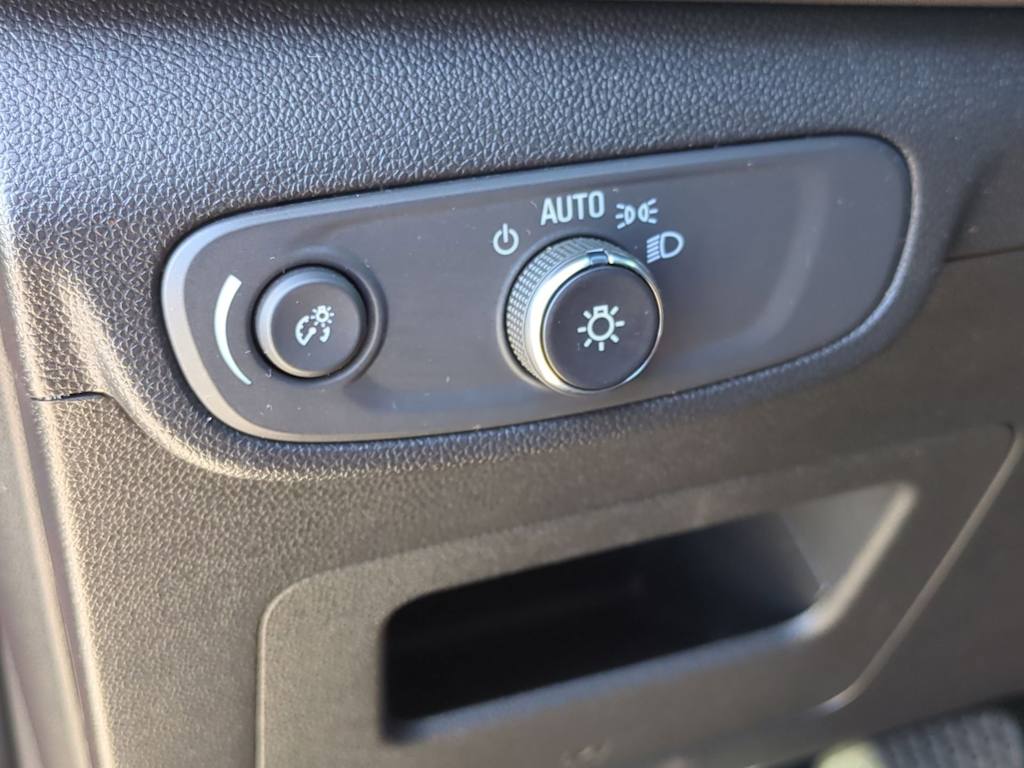 Thumbnail: 2025 Chevrolet TrailBlazer - 34