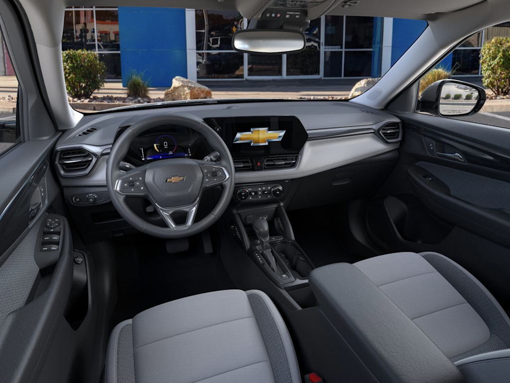 Thumbnail: 2026 Chevrolet TrailBlazer - 2