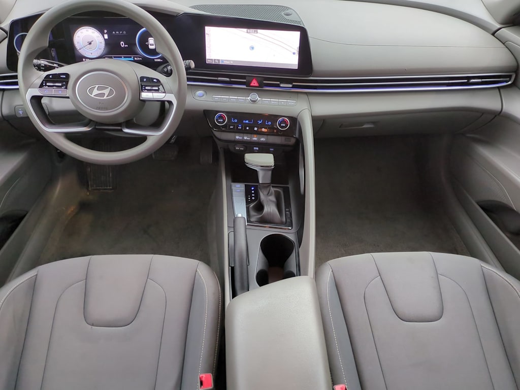 Thumbnail: 2024 Hyundai Elantra - 10