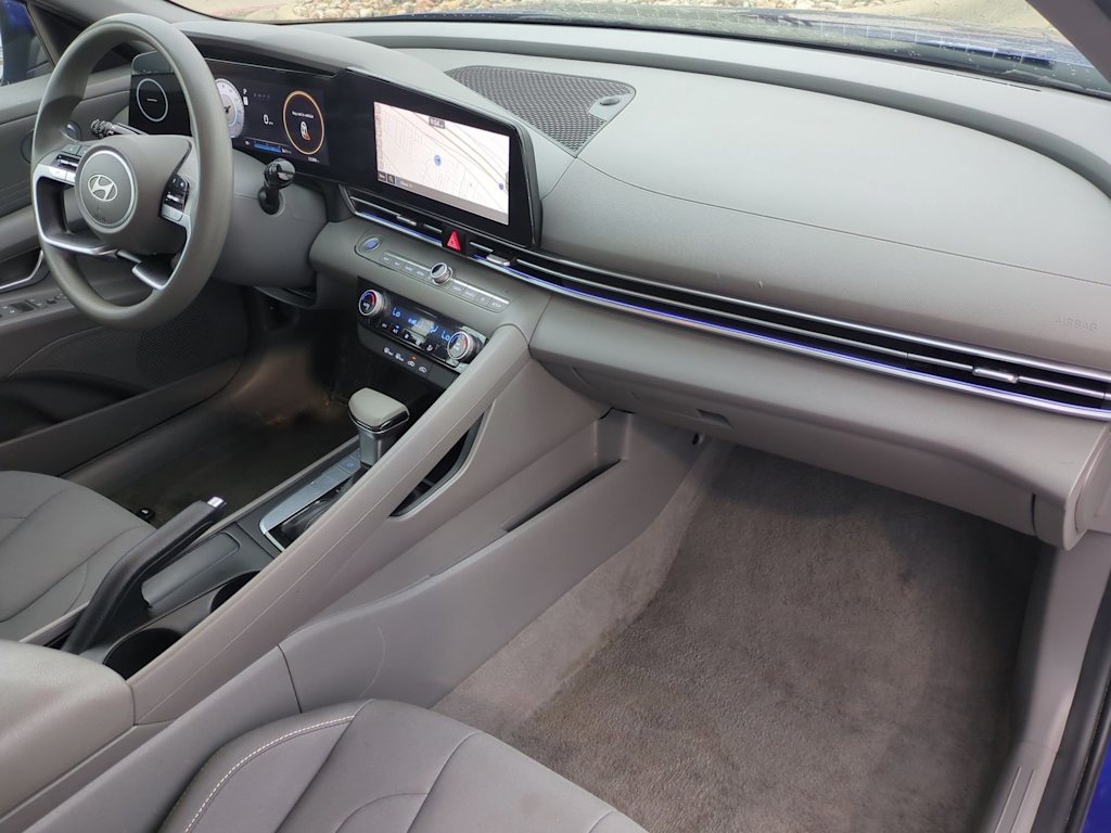Thumbnail: 2024 Hyundai Elantra - 13