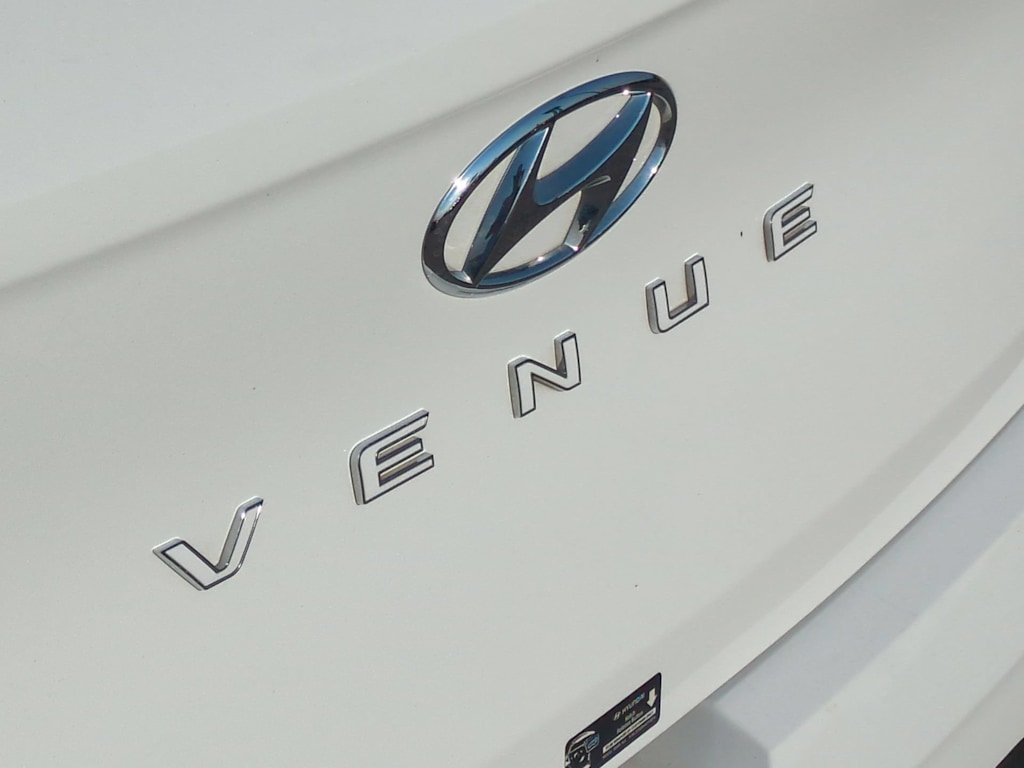 Thumbnail: 2025 Hyundai Venue - 7