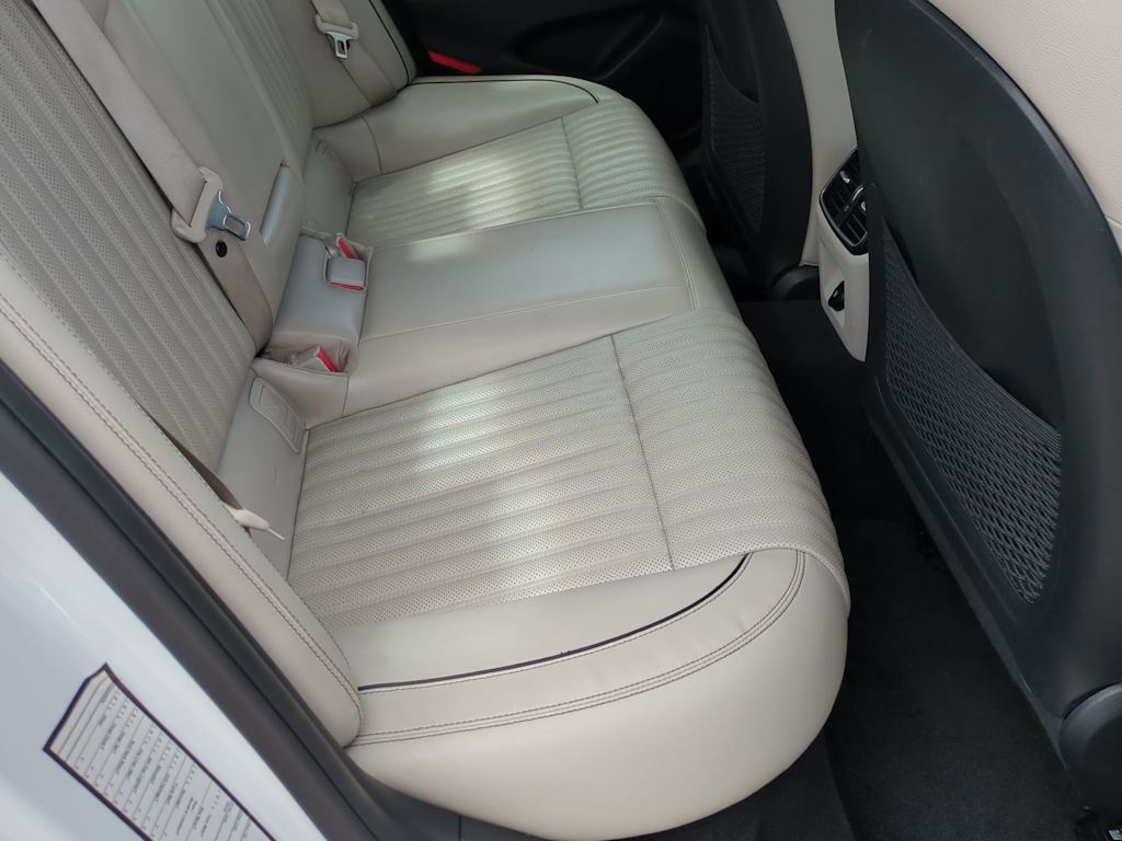 2021 Genesis G70 Elite 12