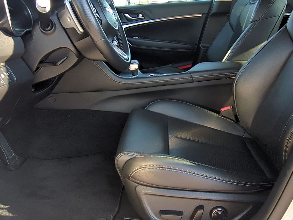 Thumbnail: 2025 Genesis G70 - 11