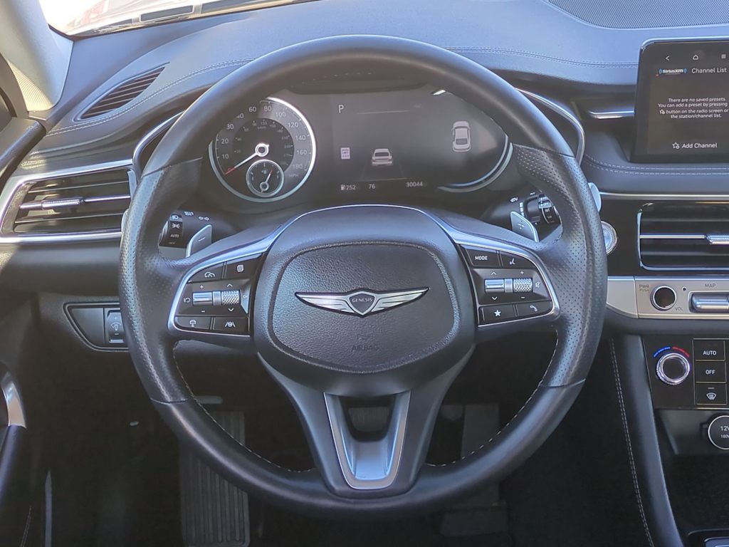 Thumbnail: 2025 Genesis G70 - 10